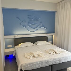 One Bedroom Apartments | Pool/Gardens View