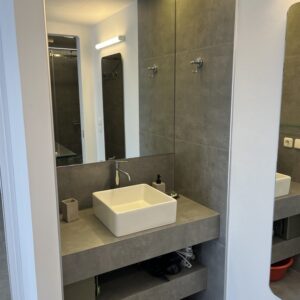 One Bedroom Apartments | Pool/Gardens View